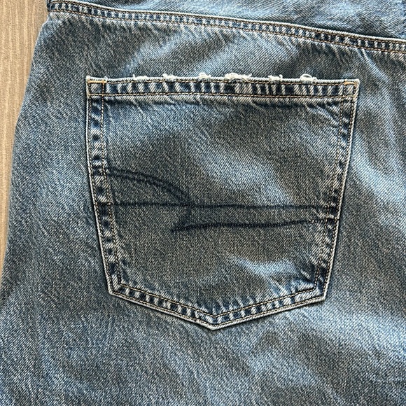 🍁AEO high rise baggy jeans - Picture 9 of 11